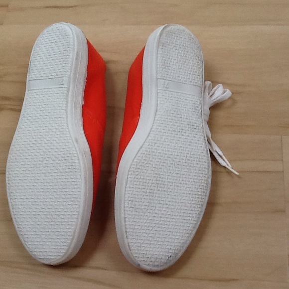 Orange Canvas Shoes NWT Sz 7 1/2 - Picture 6 of 7